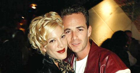 Tori Spelling: ‘BH90210’ Cast Thinks About Luke Perry ‘Every Day’