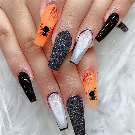 23 Most Beautiful Halloween Acrylic Nails – StayGlam