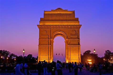 What Is India Famous For: Top 25 Places & Things To Know