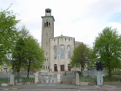 Church of the Most Precious Blood, Cabra © JP cc-by-sa/2.0 :: Geograph ...