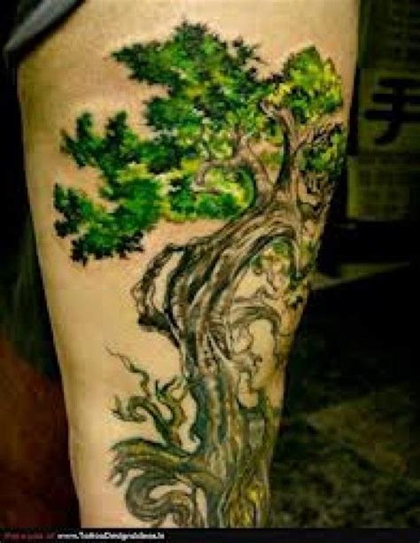 Tree of Life tattoo designs can be designed in several different variations and styles. Tatoo ...