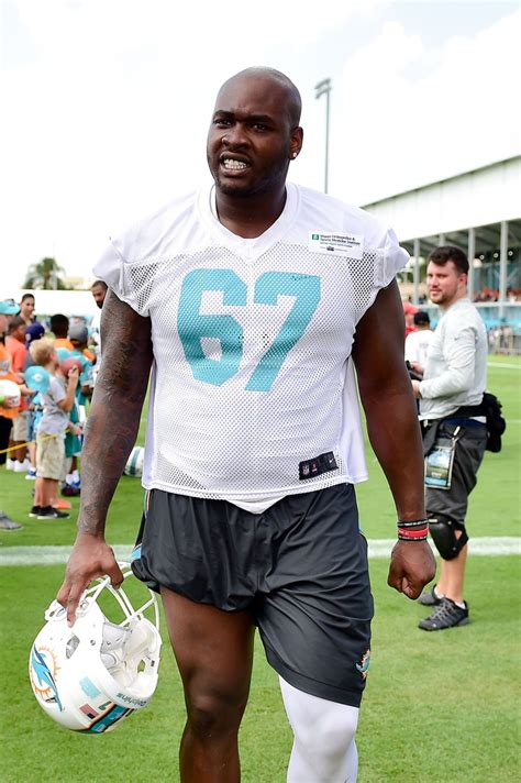 Miami Dolphins left tackle embracing Laremy Tunsil