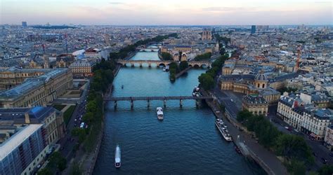 Sunset on the Seine in Paris, France image - Free stock photo - Public Domain photo - CC0 Images