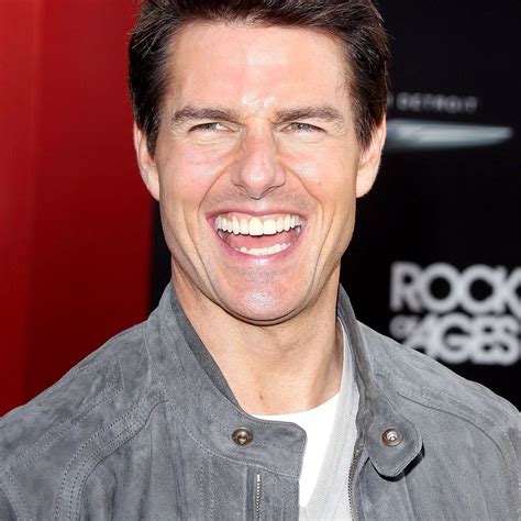 Tom Cruise Teeth - The Truth About The Actor's Distinctive Misaligned ...