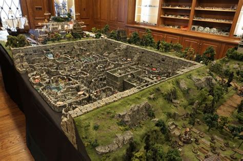 Look At This Amazing D&D Diorama | Dragon table, Dungeons and dragons ...