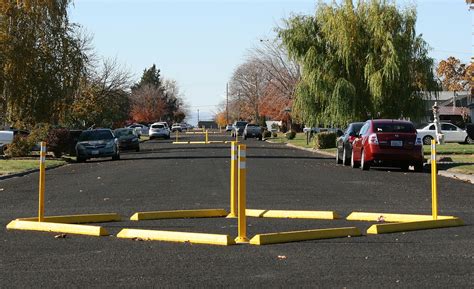 Slowing down: Traffic circle experiment begins in Othello | Columbia ...