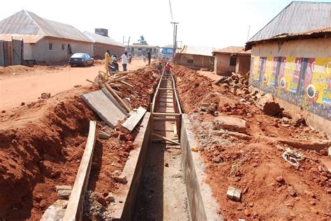 Photos: Contractor Continues Work On Mokwa Township Roads - Politics - Nigeria