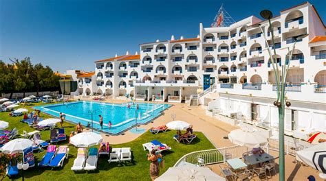 Tropical Sol in Albufeira, Algarve | loveholidays