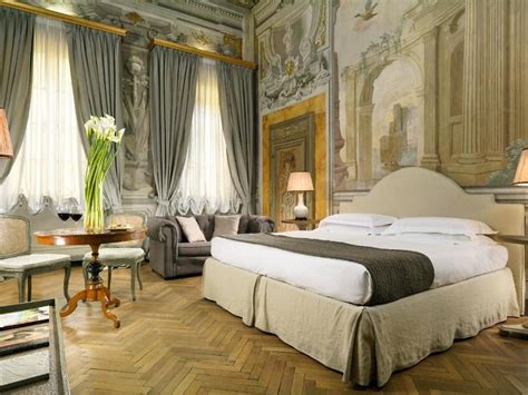 16 Best Hotels In Florence For 2024 | Best Places To Stay In Florence