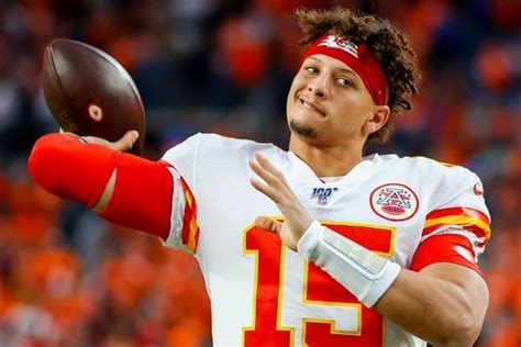 Patrick Mahomes II [2024 Update] : Wife, Injury, Career & Net worth