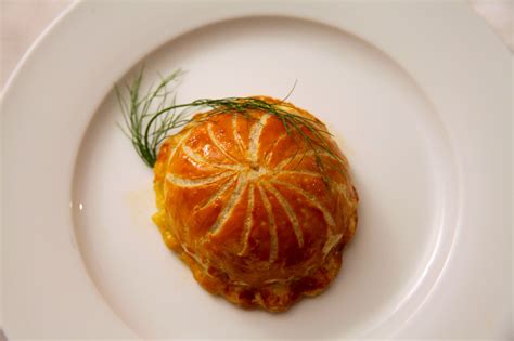 Savory Pithivier Recipe | Pâté Smith | Savoury baking, Hand pies savory ...