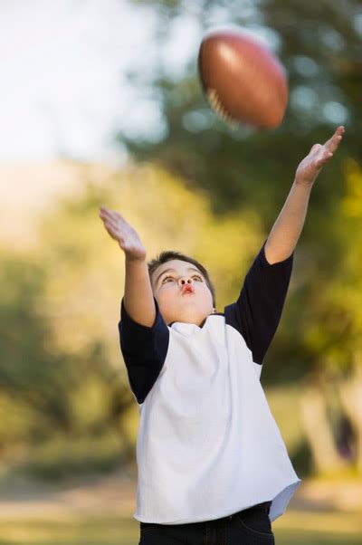 Study catches autism signs in ball skills | Spectrum | Autism Research News