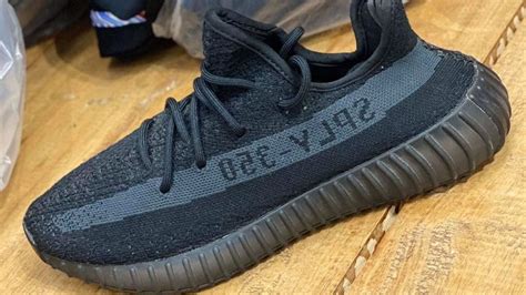 Adidas Yeezy Boost 350 V2 'Onyx' Release Date Fall 2022 | Sole Collector