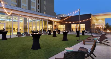 Embassy Suites by Hilton Denton Convention Center Hotel