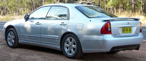 File:2004-2005 Mitsubishi Magna (TW) VR-X AWD sedan (2009-08-22).jpg - Wikimedia Commons