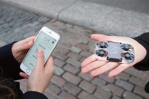 AirSelfie is a pocket-sized drone designed to take your picture from the air – The Gadgeteer