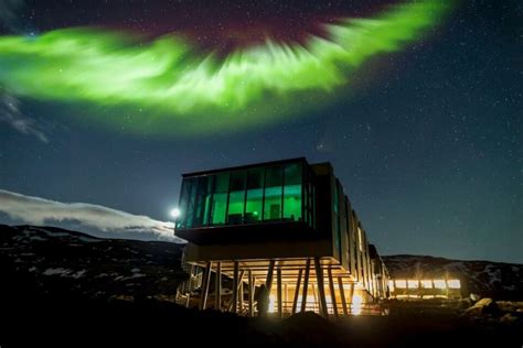 9 Best Northern Lights Hotels in Iceland — The Discoveries Of