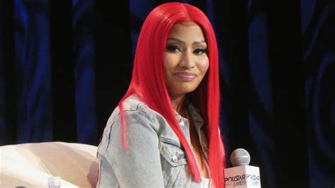 Nicki Minaj Sheds Tears for Kobe Bryant, Cheers for Larry David in Unfiltered Q&A