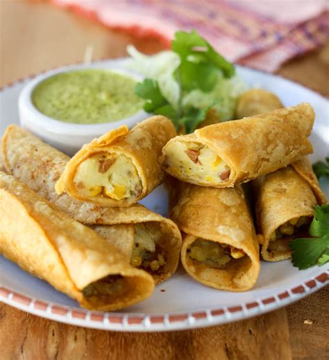 Potato Taquitos | Tacos Dorados de Papa - Hilah Cooking