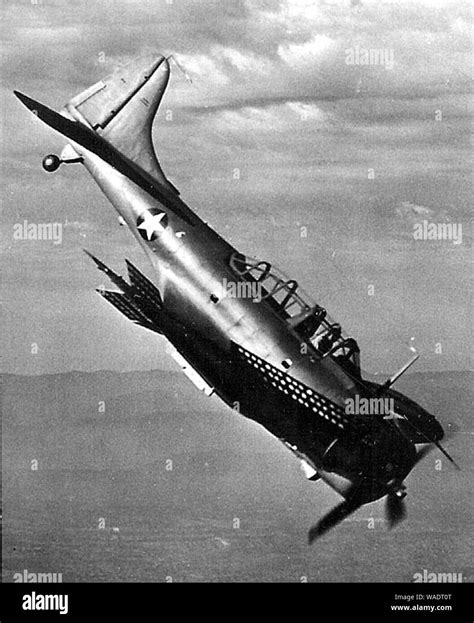 Douglas SBD Dauntless in a bombing dive c1942 Stock Photo - Alamy