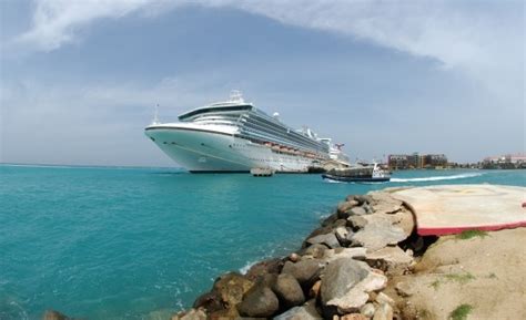 Aruba Cruises : Cruises to Aruba & Caribbean Cruises | Aruba cruise ...