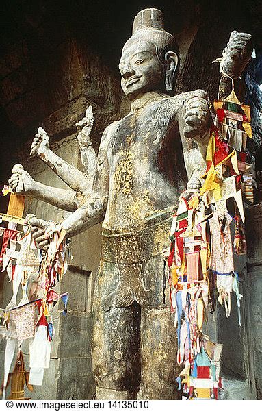 Statue of Vishnu at Angkor Wat Statue of Vishnu at Angkor Wat,angkor ...