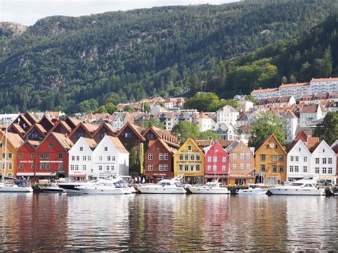 The Prettiest Coastal Cities & Towns in Norway you Have to Visit ...