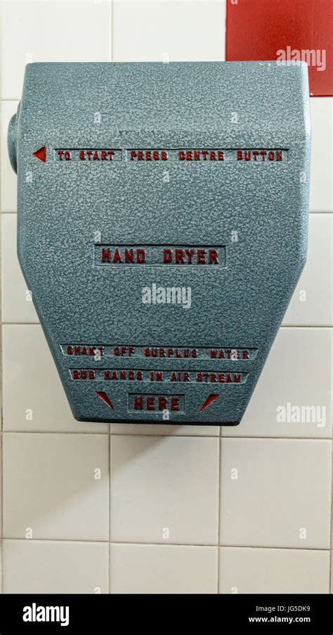 Hand dryer hi-res stock photography and images - Alamy