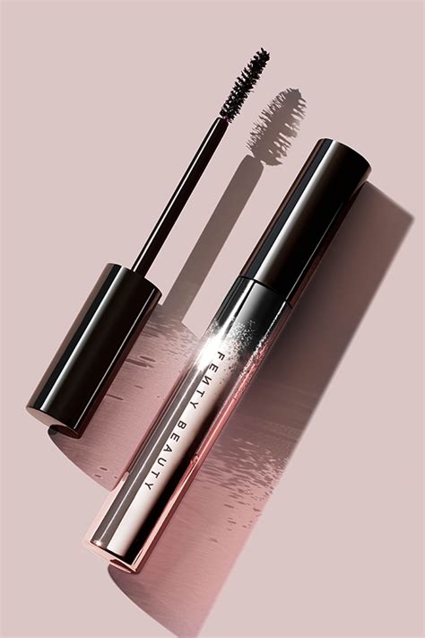 4 ELLE Editors Review Fenty Beauty's First Mascara | ELLE Canada Magazine | Beauty, Fashion and ...