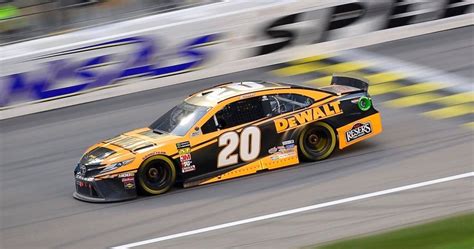 NASCAR May Add Hybrid Race Cars To Its Lineup In 2022 | HotCars