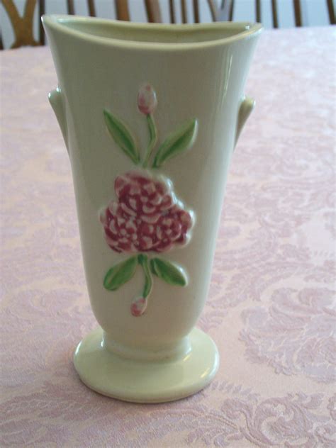 Vintage USA Pottery Vase Raised Flower 1257 Pink Green Raised