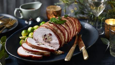 Mary Berry's roast turkey crown recipe recipe - BBC Food