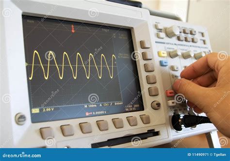 Sine Wave On Oscilloscope Screen Stock Image - Image: 11490971