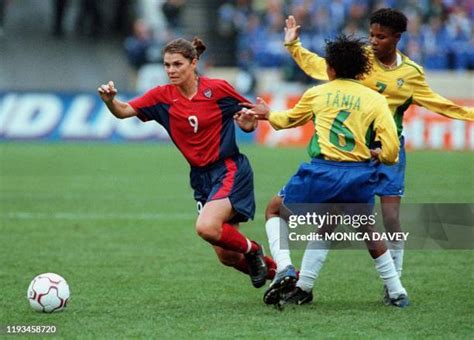 218 Mia Hamm Olympics Stock Photos, High-Res Pictures, and Images ...