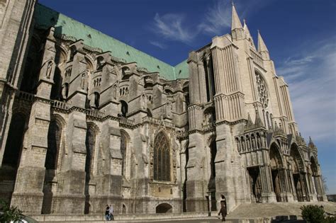 Chartres Cathedral – Exploring Architecture and Landscape Architecture