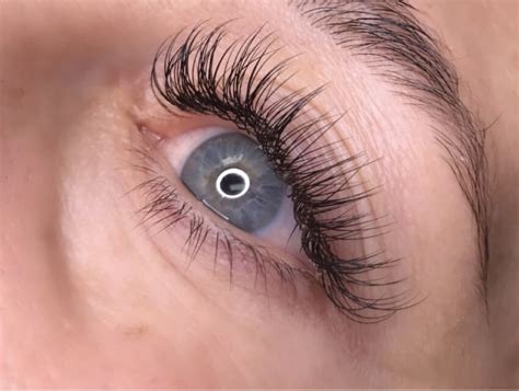 Classic Eyelash Extensions, Classic Lashes In Austin, Knoxville