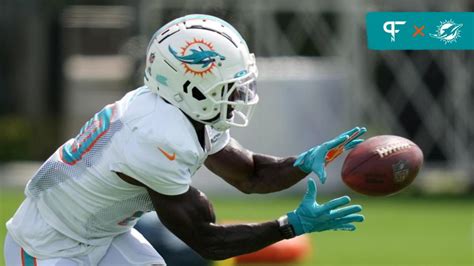 Miami Dolphins Practice Report and Injury Update: Latest on Tyreek Hill, Jaylen Waddle