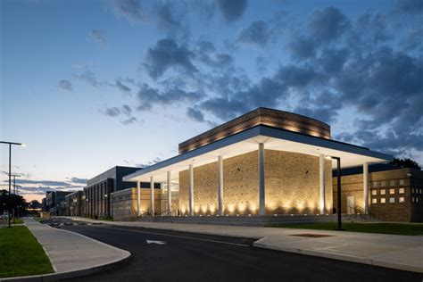 Stratford High School | Antinozzi Associates Architecture & Interiors