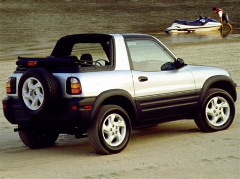 1999 Toyota RAV4 Specs, Trims & Colors | Cars.com