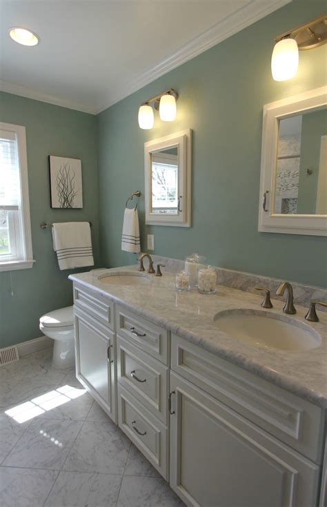 What Color Goes With Sage Green Bathroom - Bathroom : Hardrawgathering ...