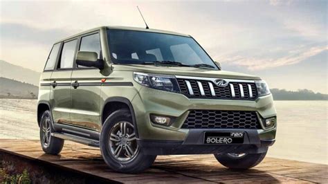 Mahindra Bolero NEO First Look - Interiors, Features, 3rd Row Seats Space