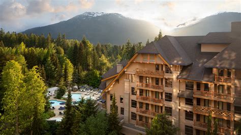 Whistler Luxury Hotel & Ski Resort | Village Lodging | Four Seasons