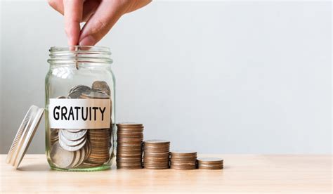 Gratuity: Meaning, eligibility, calculation formula, taxation