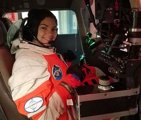 NASA-Trained Alyssa Carson, Age 17, To Be The 1st Person On Mars | Lipstiq.com