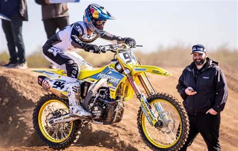 Video: Ken Roczen RAW Testing Supercross HEP Suzuki RM-Z450