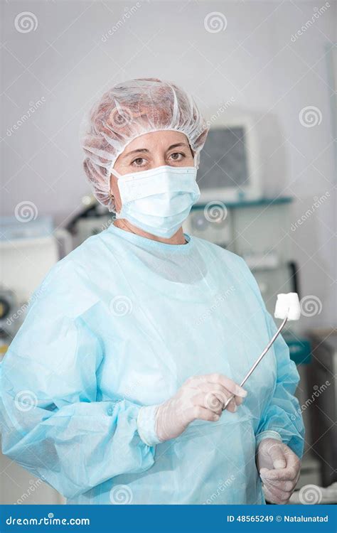 Woman surgeon stock image. Image of health, scrubs, operating - 48565249