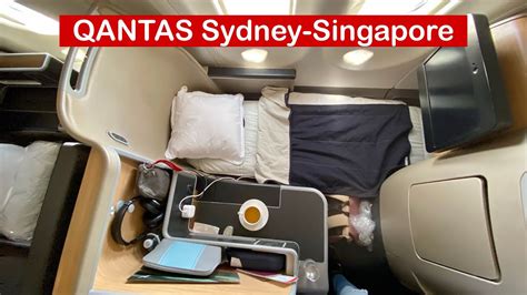 QANTAS VTL Flight to Singapore: A330-300 BUSINESS Class - YouTube