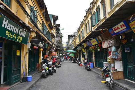 Hanoi old quarter- Top thing to do in | Viet Unique Tour