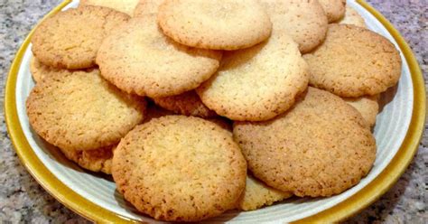 Delicious Crispy Coconut Biscuits Recipe