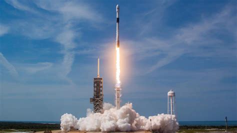 SpaceX Falcon 9 breaks reusability record with its 19th launch